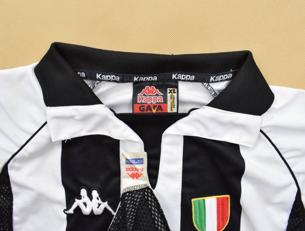 1997-98 Juventus Home Soccer Jersey