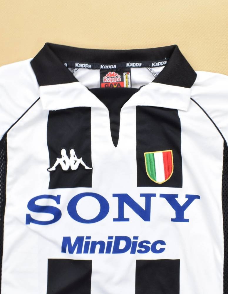 1997-98 Juventus Home Soccer Jersey